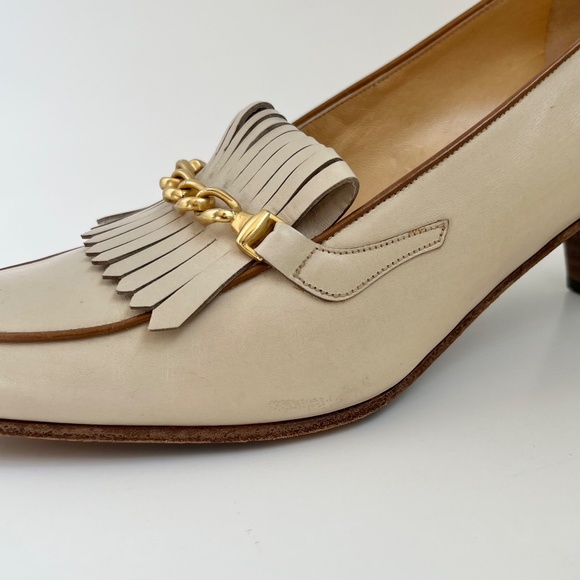 Vintage Cream Celine Heeled Loafers with Gold Chain IT 40 - Picture 12 of 14